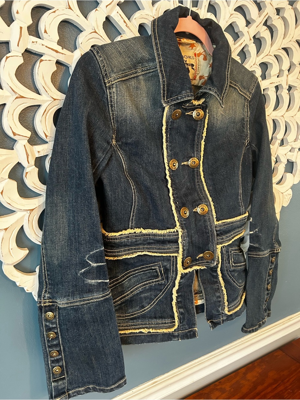 Y2K Vintage BCBGirls  dark wash denim jacket  a double-breasted button front - Picture 3 of 6